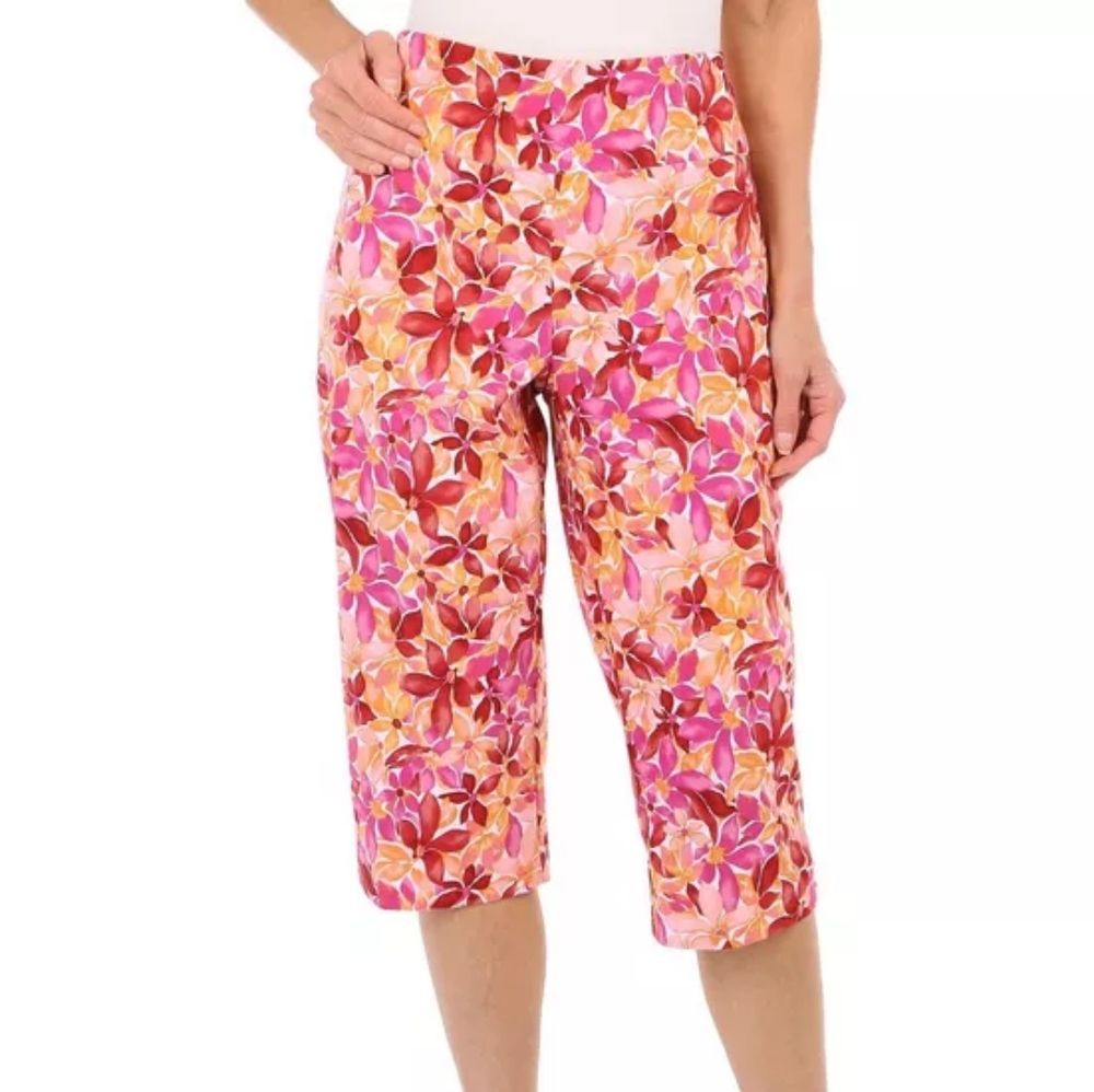NWT "Counterparts" Pull-on Capris Size 10Petite or 16 Petite